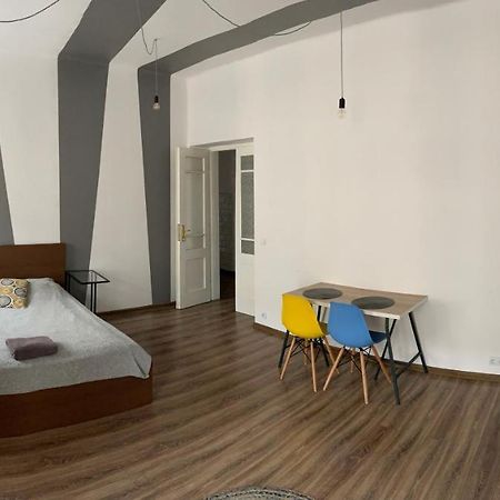 Apartament Rowna 12 Apartment Келце Екстериор снимка