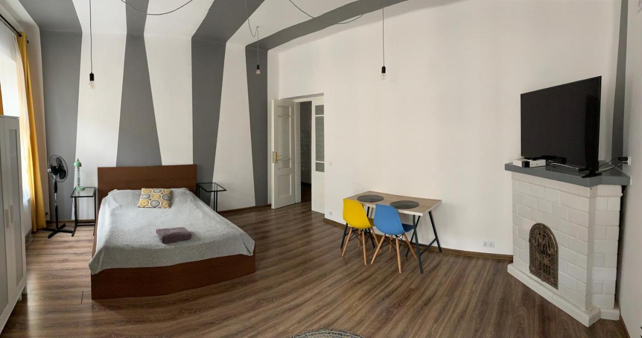 Apartament Rowna 12 Apartment Келце Екстериор снимка