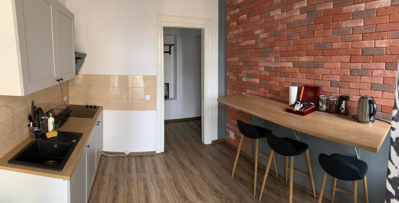 Apartament Rowna 12 Келце Екстериор снимка